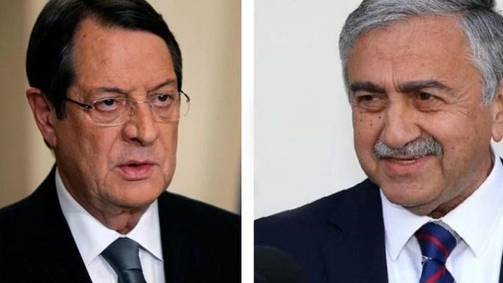 Αναστασιάδης-Ακιντζί: Πριν τα μέσα Αυγούστου η συνάντηση